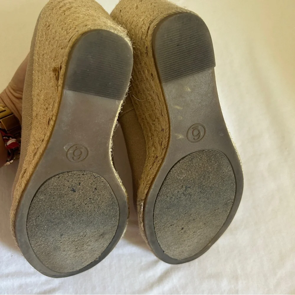 Merona Canvas Espadrille Wedged Heel Women’s 6 Beige Dressy Casual Office Date